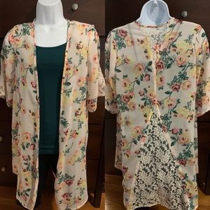 New Floral Kimono with Lace Size Small